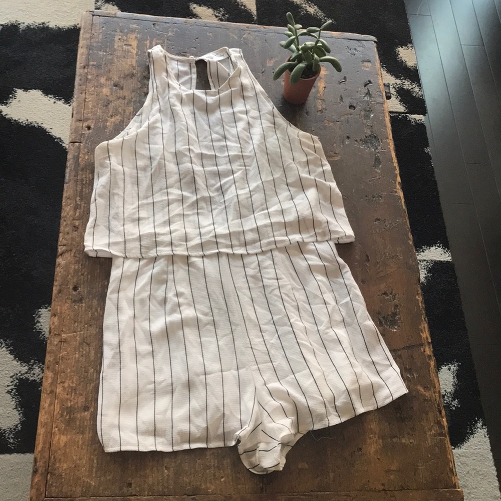 White and Black Open Back Striped Romper - Picture 2 of 5